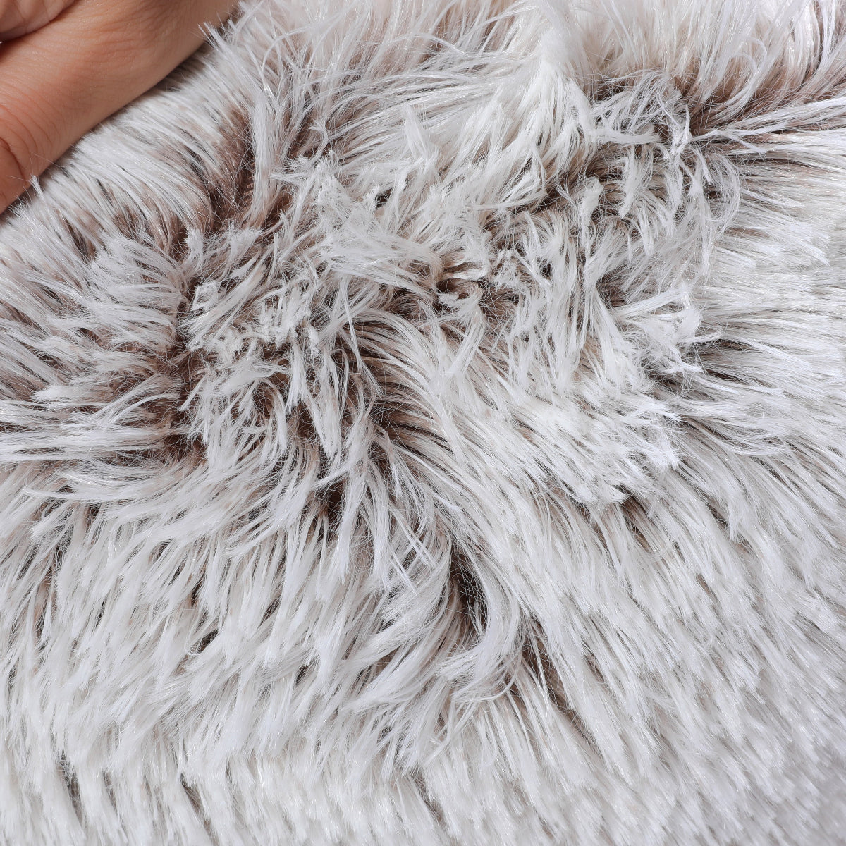 Inspaws orthopedic dog bed with ultra-soft faux fur texture, close up of Gradient Coffee color